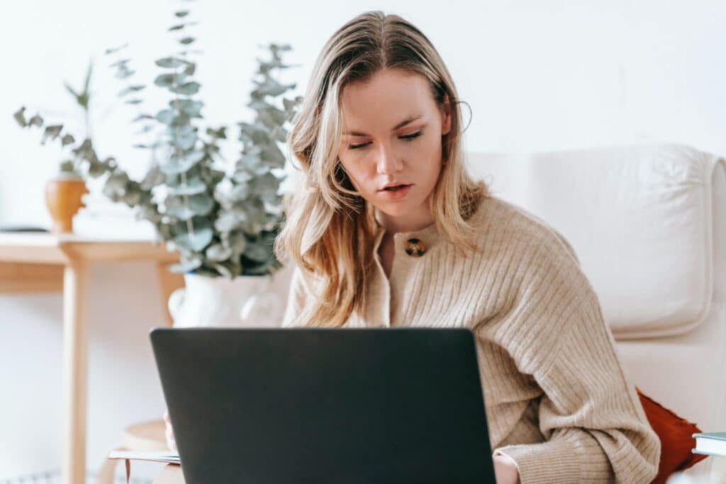 De ervaringen van studenten en docenten met virtuele lessen